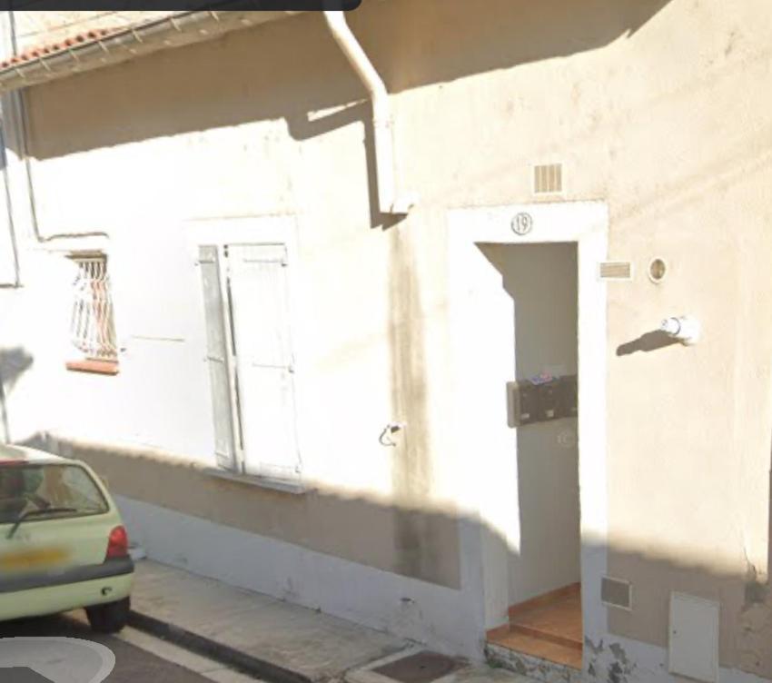 Muret T2 Etage Luaran gambar