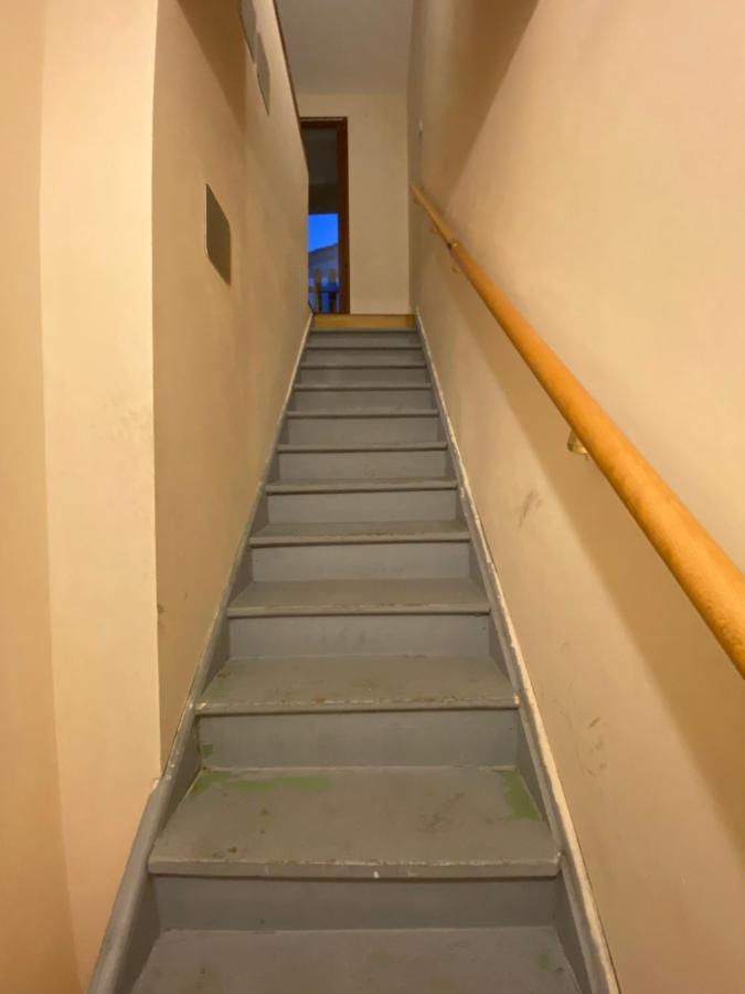Muret T2 Etage Luaran gambar